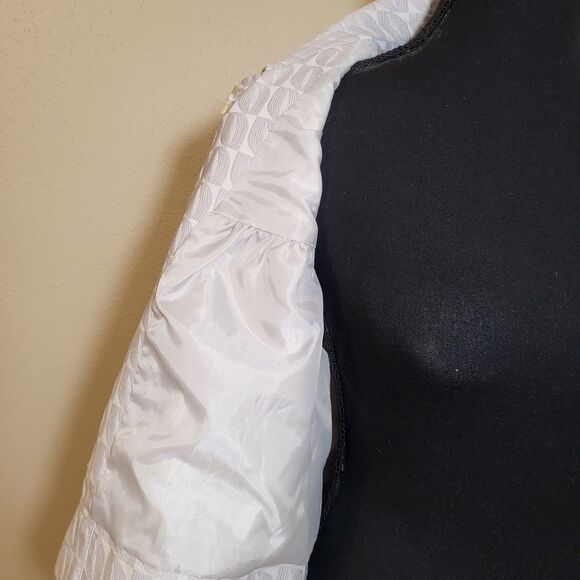 Elle Cropped Gray Pea Coat MEDIUM - Picture 7 of 9